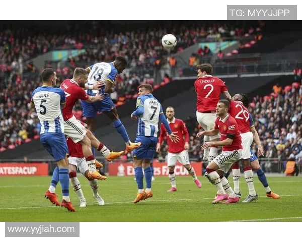 什鲁斯迎战福利特争夺英甲联赛关键三分的激烈对决